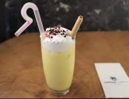 Tropikal Frappe